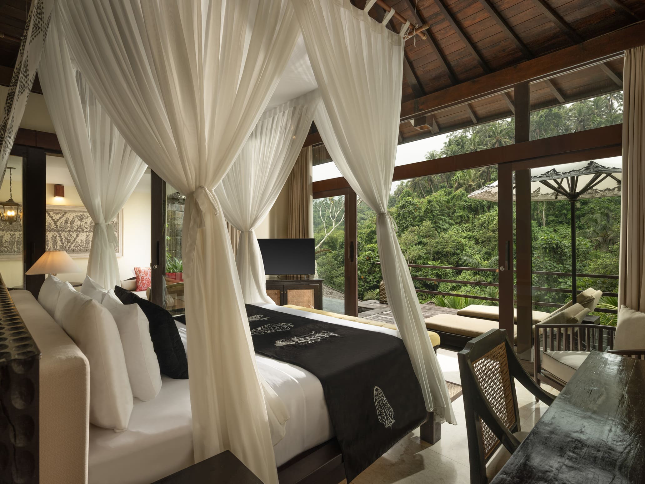 Kayon Valley Pool Villas