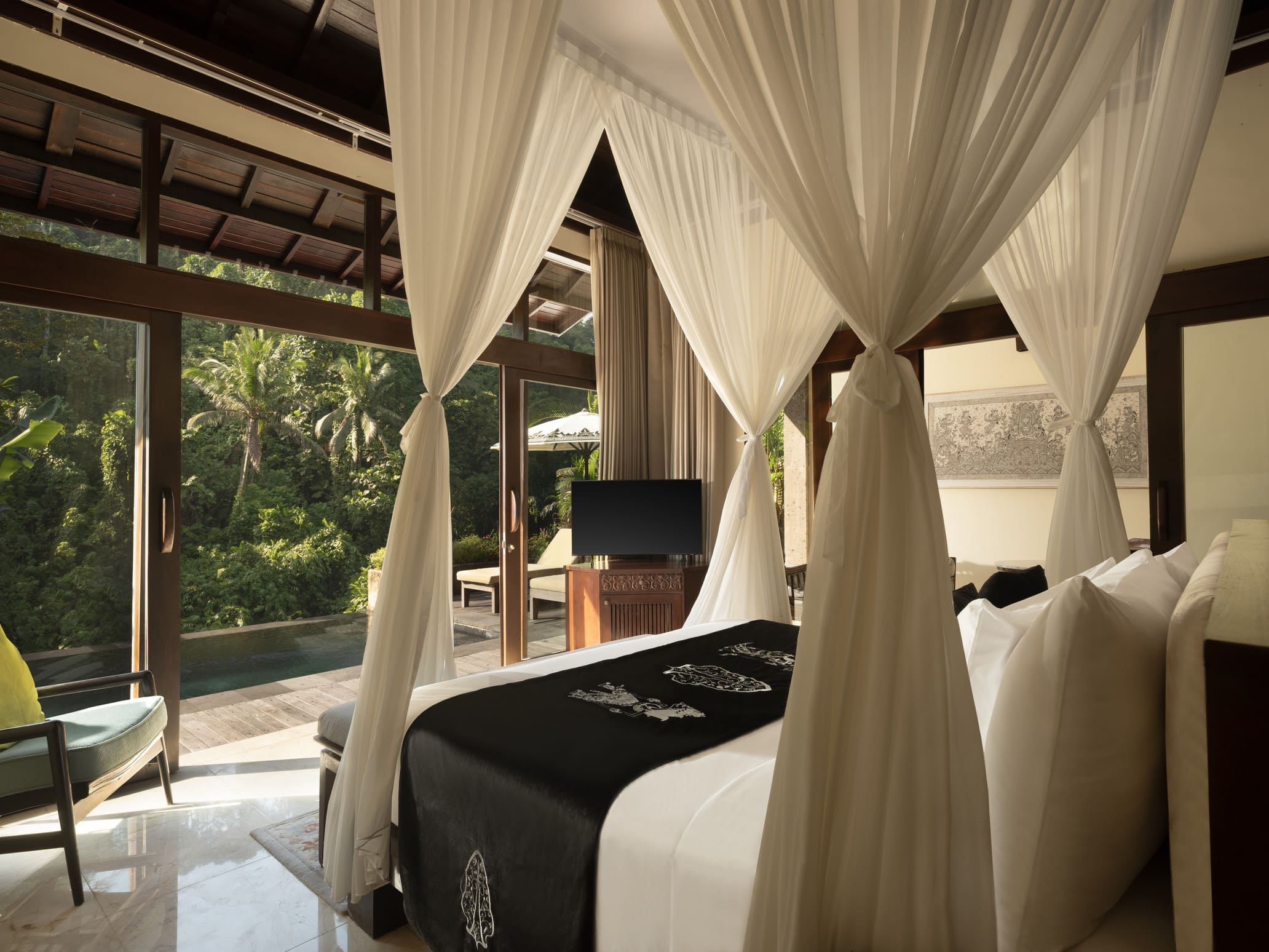 Kayon Jungle View Pool Villas